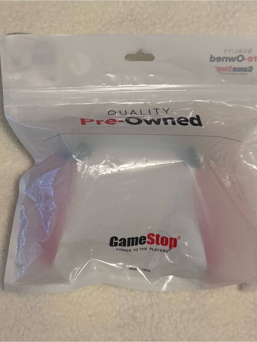 Xbox Wireless Controller - Pulse Red - Picture 2 of 2